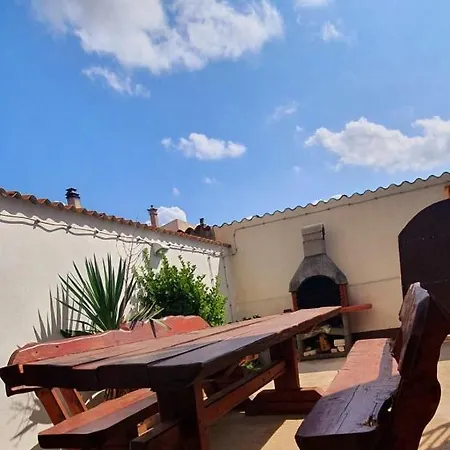 Apartment Lazic Pag