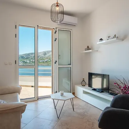 Lazic Pag By Pag Tours Apartman *