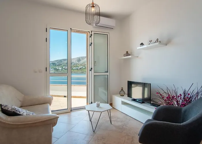Lazic Pag By Pag Tours Apartmán *